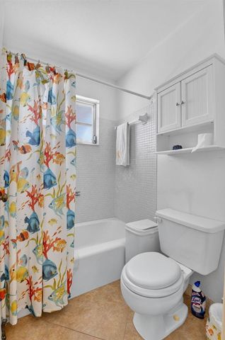 1180 S DRIVE Circle A, Delray Beach, FL 33445