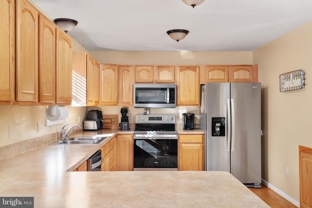 101 BLUE VALLEY RD, Linden, VA 22642