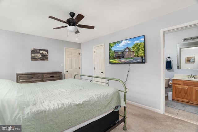 101 BLUE VALLEY RD, Linden, VA 22642