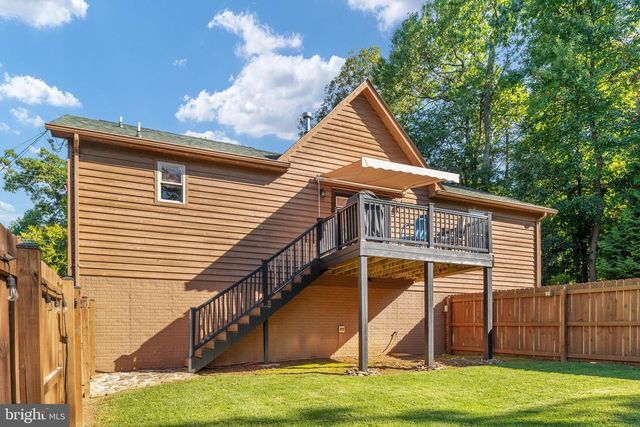101 BLUE VALLEY RD, Linden, VA 22642