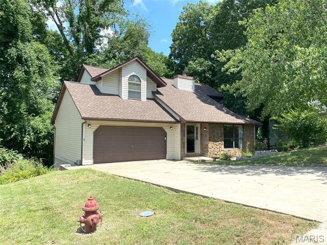 2148 Stone Gate Drive, Dupo, IL 62239