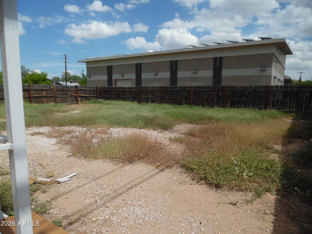 406 N 2ND Street, Buckeye, AZ 85326 — photo 4