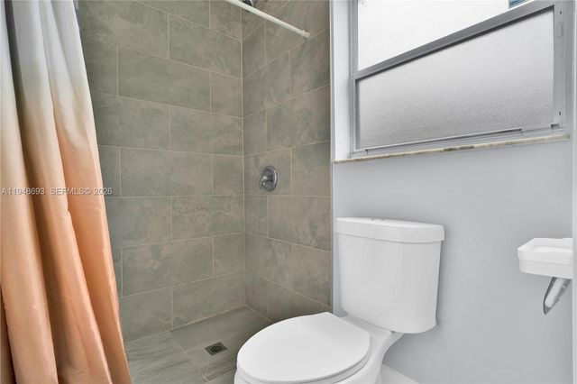 74 NW 2nd St, Homestead, FL 33030