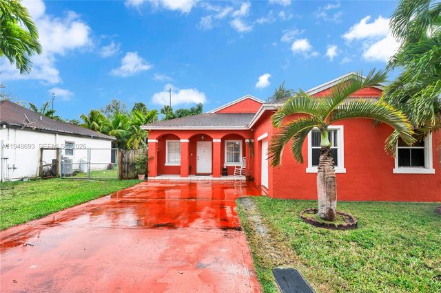 74 NW 2nd St, Homestead, FL 33030