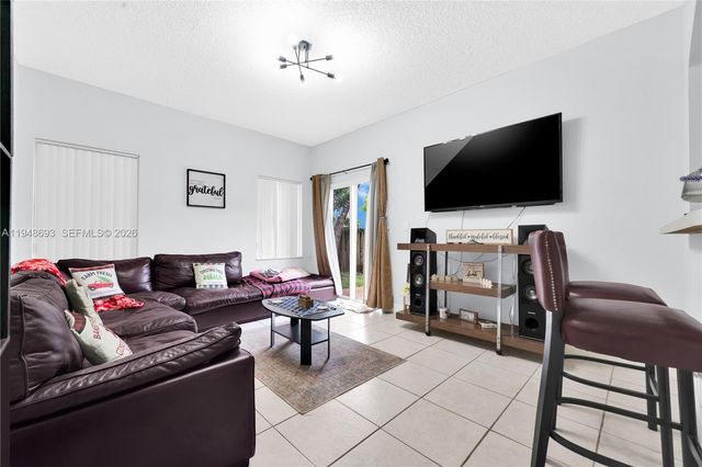 74 NW 2nd St, Homestead, FL 33030