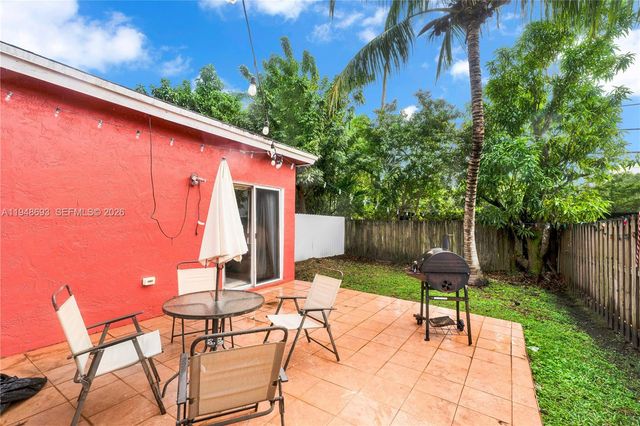 74 NW 2nd St, Homestead, FL 33030