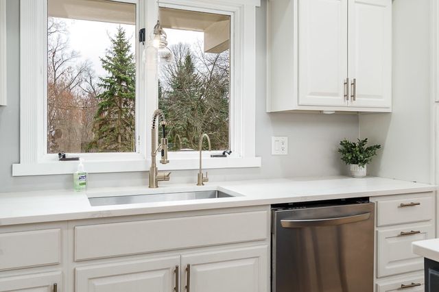 3087 CHEROAKWOOD Lane, Rockford, IL 61114