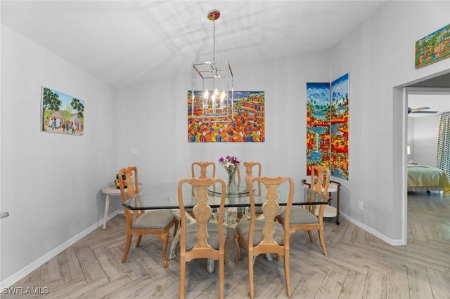 2467 Pine Woods CIR 3, Naples, FL 34105