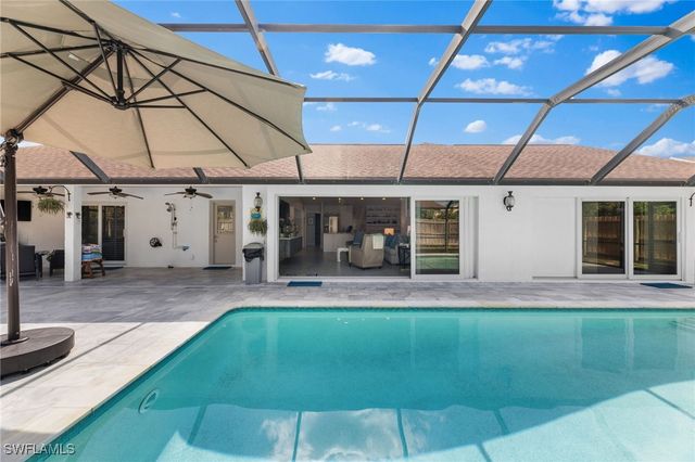 2467 Pine Woods CIR 3, Naples, FL 34105