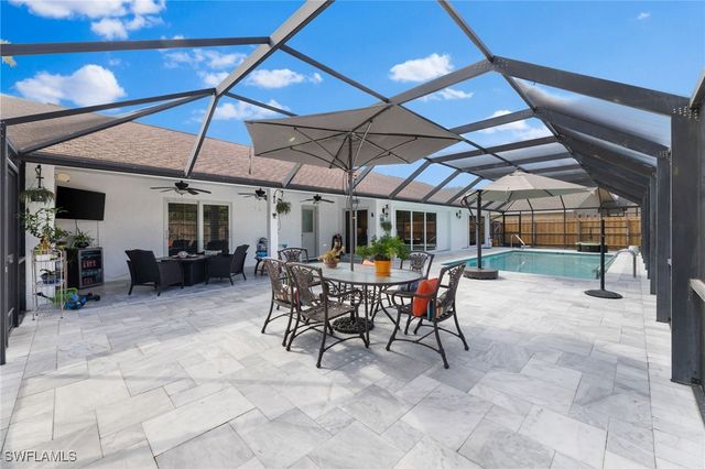 2467 Pine Woods CIR 3, Naples, FL 34105