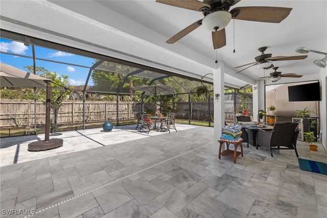 2467 Pine Woods CIR 3, Naples, FL 34105