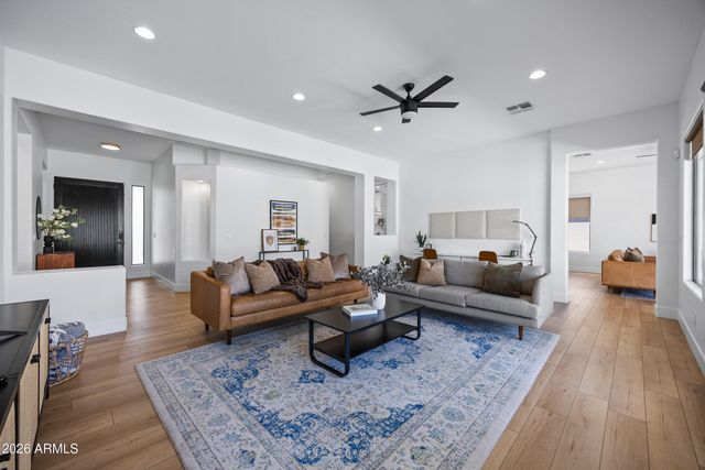 3938 E Dubois Avenue, Gilbert, AZ 85298