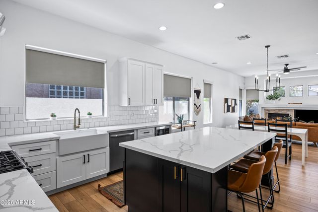3938 E Dubois Avenue, Gilbert, AZ 85298