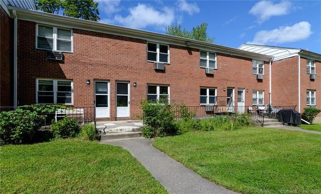 42 Abner Court 42, Bridgeport, CT 06606