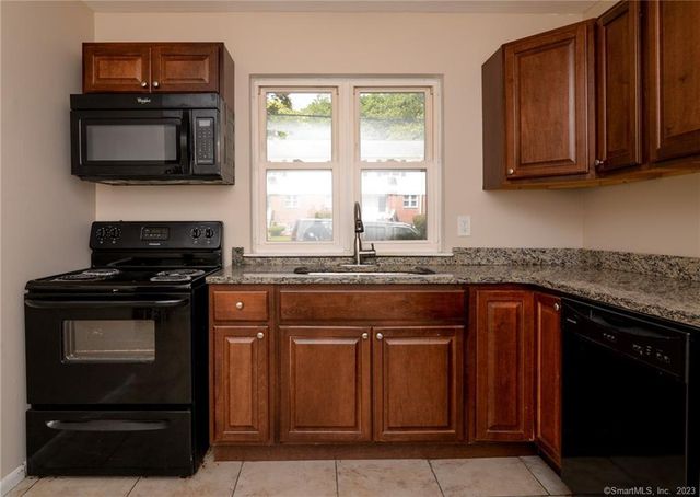 42 Abner Court 42, Bridgeport, CT 06606