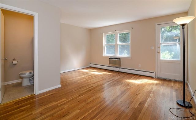 42 Abner Court 42, Bridgeport, CT 06606