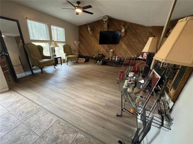 5298 Miller Road SW, Lilburn, GA 30047