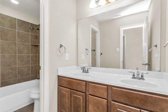 2620 Tradewinds Drive, Little Elm, TX 75068