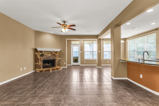 2620 Tradewinds Drive, Little Elm, TX 75068