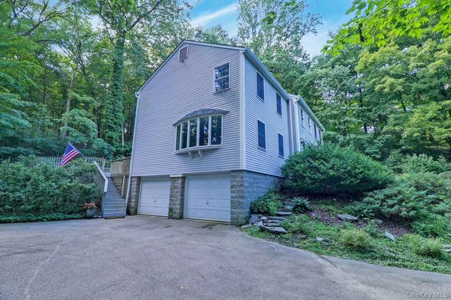 180 Somerstown Road, Millwood, NY 10546