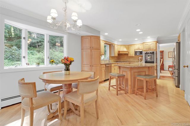 180 Somerstown Road, Millwood, NY 10546