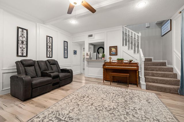 5719 Lone Cedar Drive, Houston, TX 77345