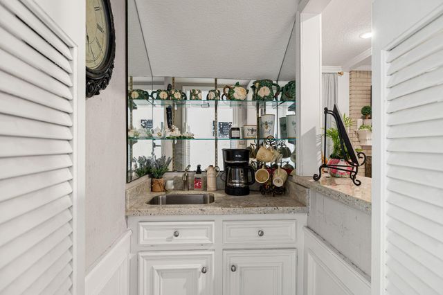 5719 Lone Cedar Drive, Houston, TX 77345