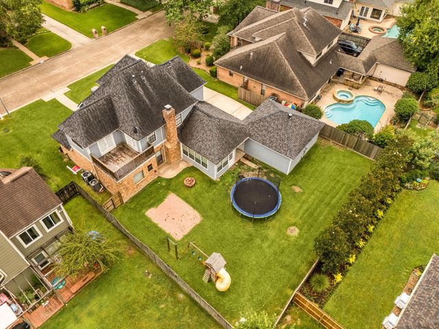 5719 Lone Cedar Drive, Houston, TX 77345