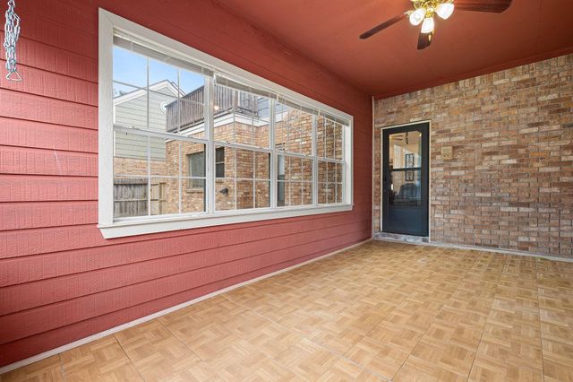 5719 Lone Cedar Drive, Houston, TX 77345