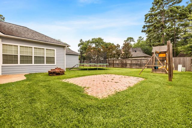 5719 Lone Cedar Drive, Houston, TX 77345