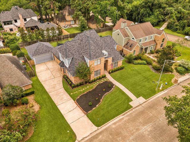 5719 Lone Cedar Drive, Houston, TX 77345