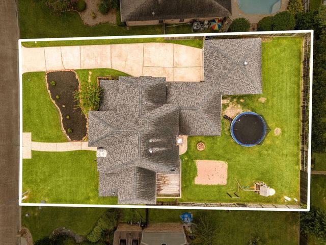 5719 Lone Cedar Drive, Houston, TX 77345