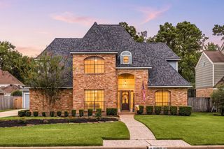 5719 Lone Cedar Drive, Houston, TX 77345