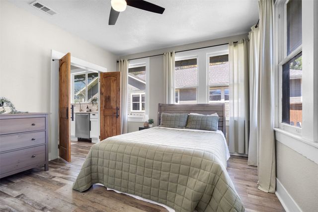 634 Turner Avenue, Dallas, TX 75208