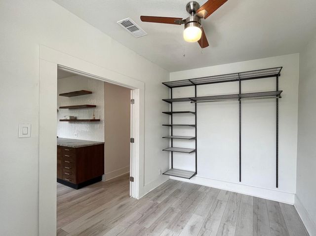 634 Turner Avenue, Dallas, TX 75208