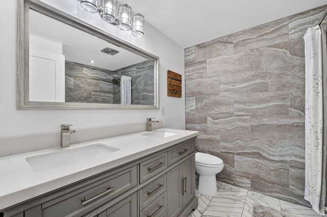 5443 S DUNBARTON DR, Murray, UT 84117