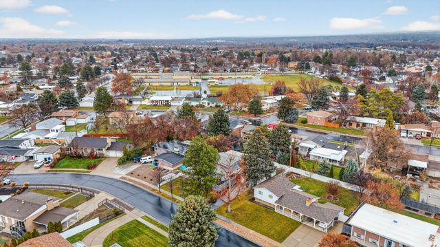 5443 S DUNBARTON DR, Murray, UT 84117