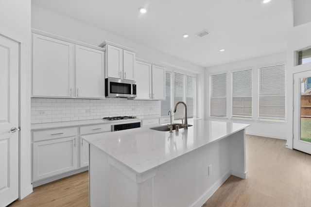 212 Invermore Drive, Little Elm, TX 75068