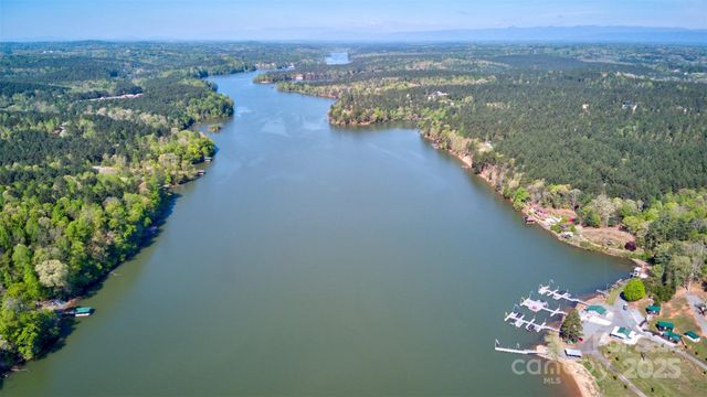 2170 Island View Lane NE 50, Connelly Springs, NC 28612