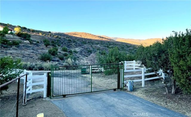 5604 W Avenue W14, Acton, CA 93510