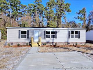 4055 Lodge Drive, Wade, NC 28395