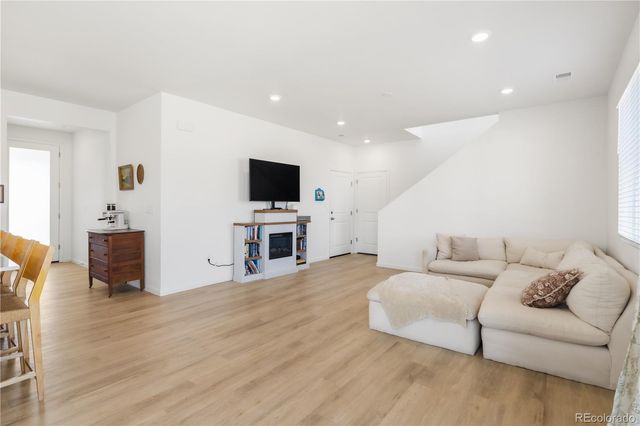 7193 E 126th Avenue, Thornton, CO 80602