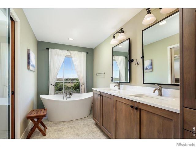 1000 Rock Ridge Lane, Loveland, CO 80537