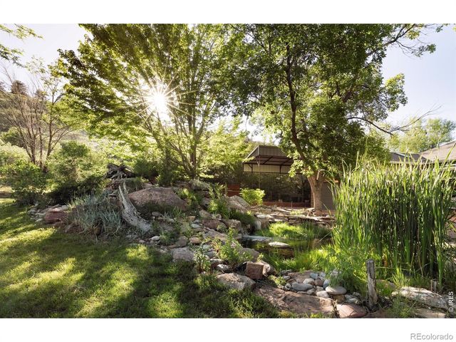 1000 Rock Ridge Lane, Loveland, CO 80537