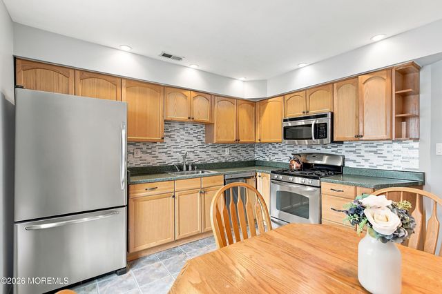 1301 Buckingham Circle, Middletown, NJ 07748