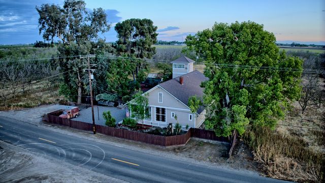 14331 Fargo Avenue, Hanford, CA 93230