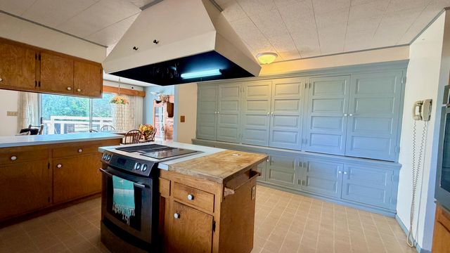 14331 Fargo Avenue, Hanford, CA 93230