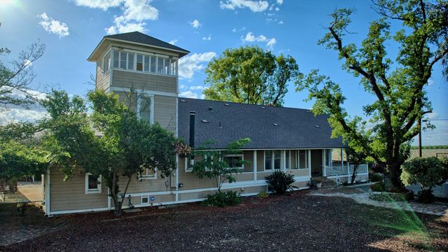 14331 Fargo Avenue, Hanford, CA 93230
