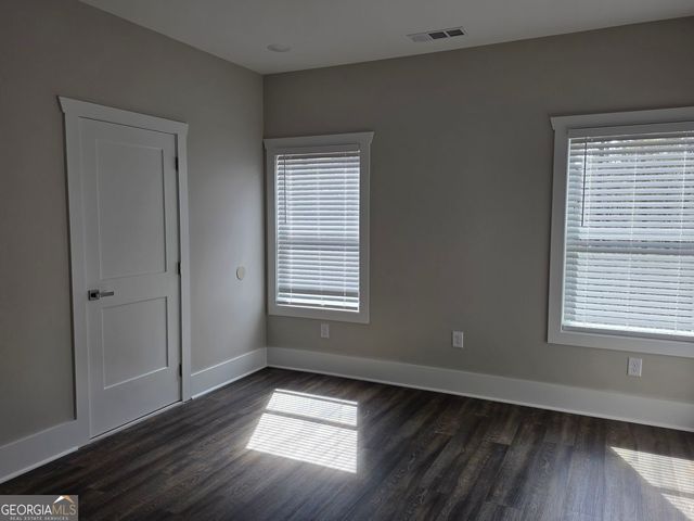 147 Dripping Rock Trail, Acworth, GA 30101