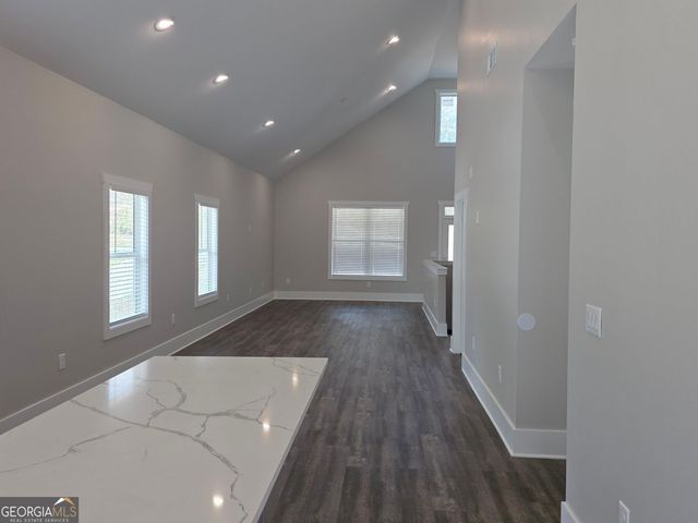 147 Dripping Rock Trail, Acworth, GA 30101